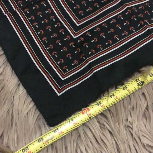 Vintage Damon Scarf-Made in Italy-Polyester-18x18-Green&Red - Picture 7 of 11